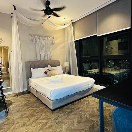 Scarletz Suites Klcc By Signature Apartment Kuala Lumpur Exterior foto